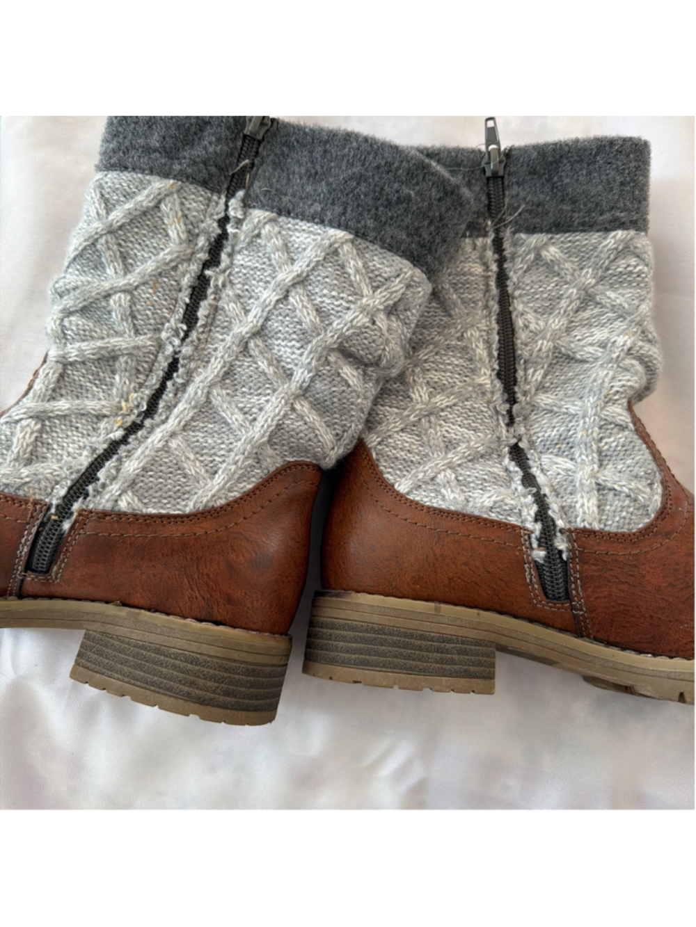 Women's MUK LUKS Brown & Gray Sweater Knit Winter Boots Size 8 Lagenlook - Picture 3 of 6
